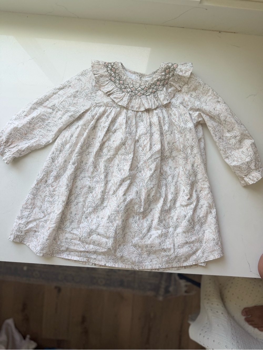 Girls' Cream Floral Smocked Long-Sleeve Dress